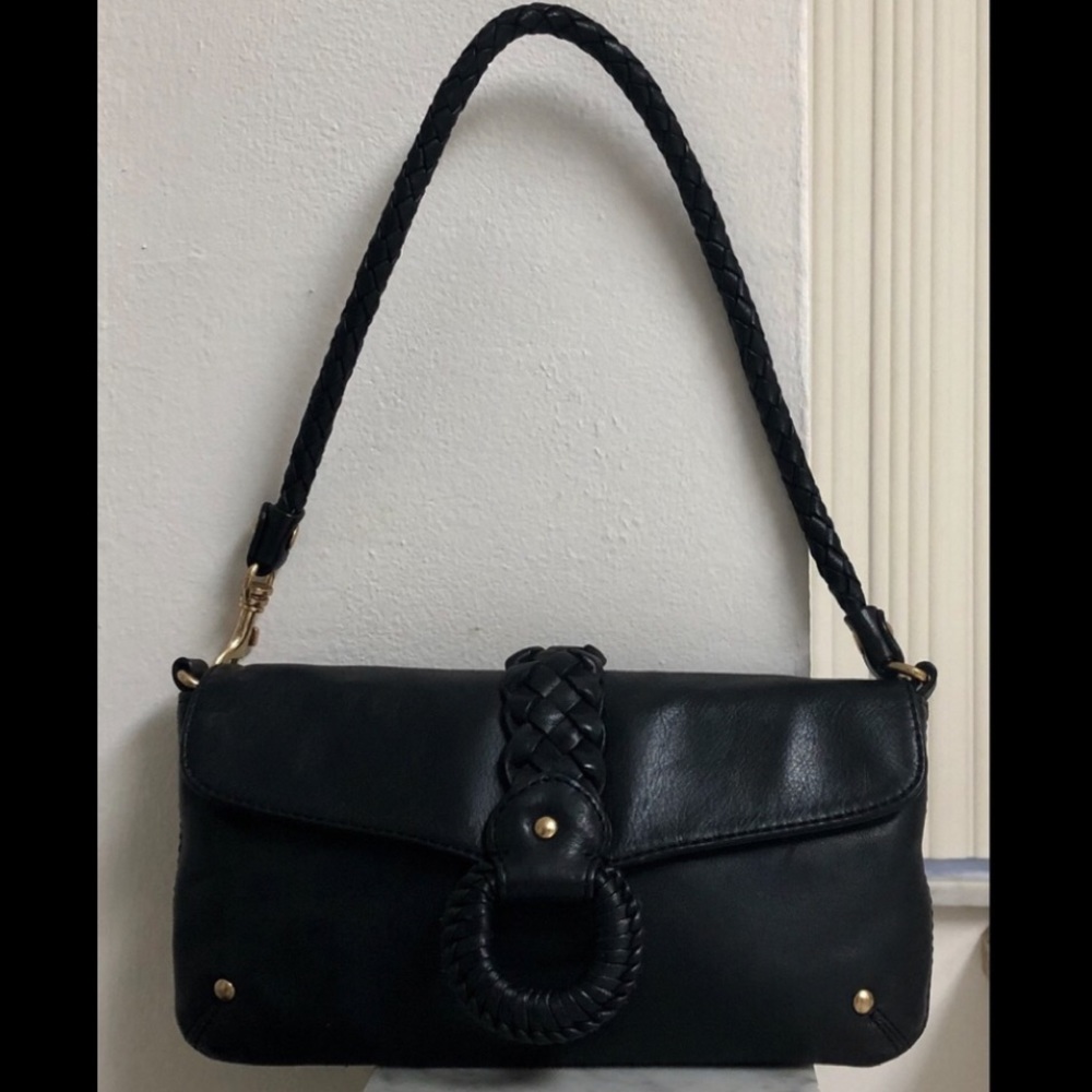MICHAEL KORS BLACK LEATHER ENVELOPE FLAP OVER TOP BAG NEAR NEW CONDITION